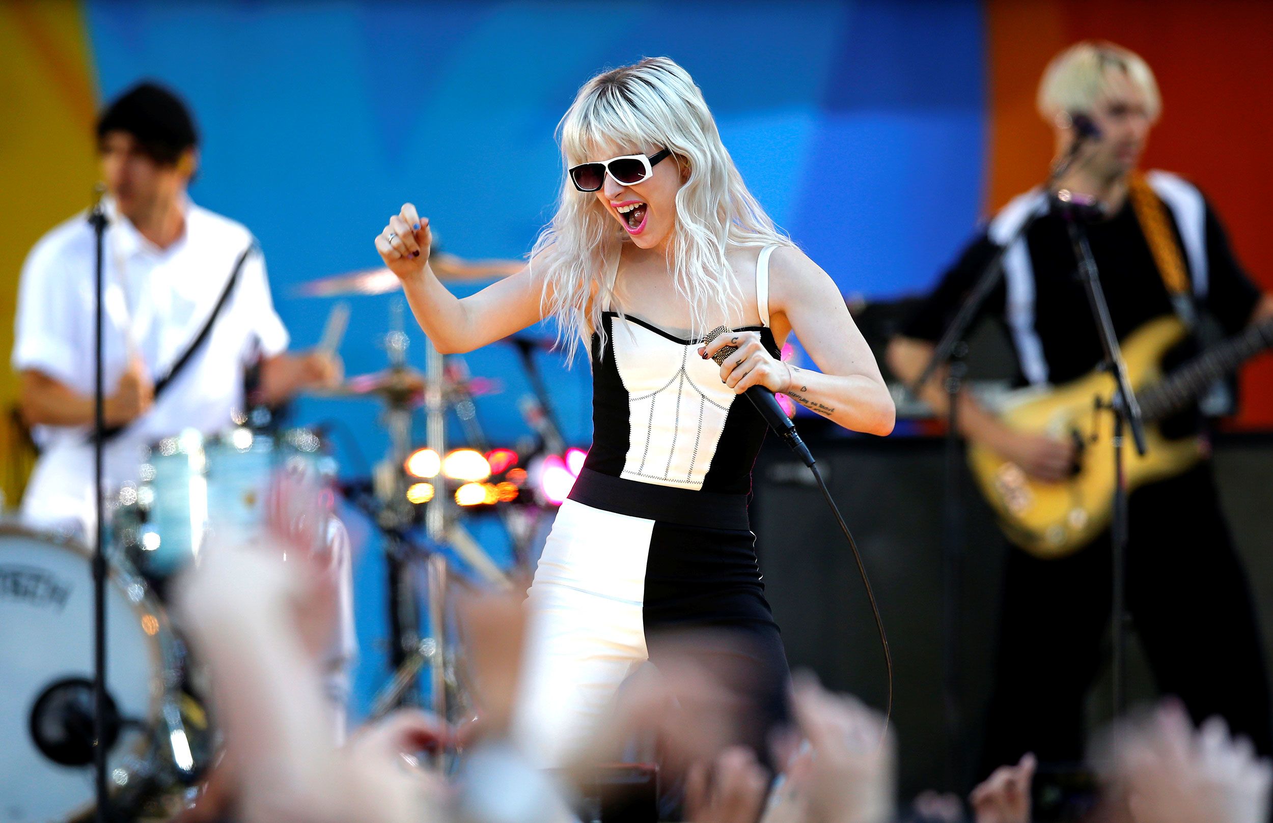 Paramore plays 'Misery Business' again after retiring it due to lyrics  controversy