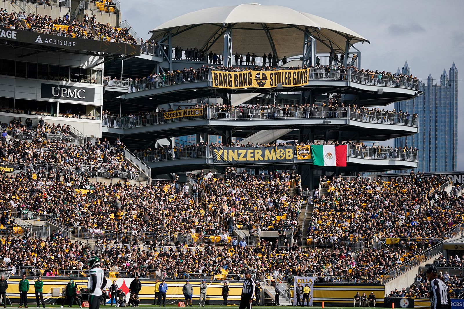 Fan dies after fall from escalator at Acrisure Stadium following Pittsburgh  Steelers game