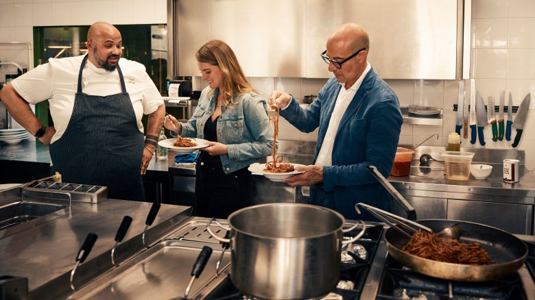 1238450 Stanley Tucci Searching For Italy S2- Puglia- Bari