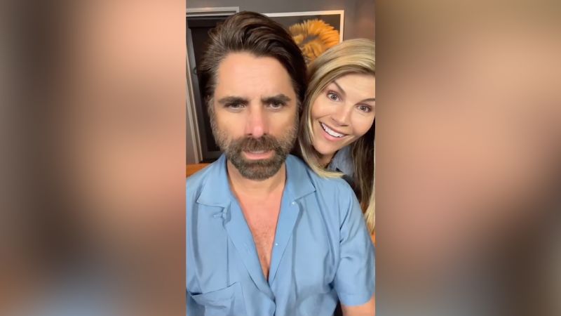 Lori Loughlin And John Stamos Kiss