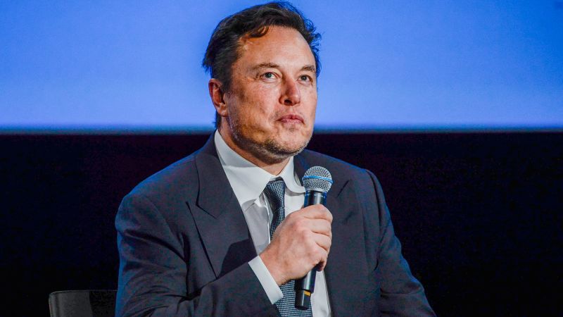 Elon Musk twierdzi, że Twitter „opóźnia” przywrócenie płatnej weryfikacji ze względu na obawy związane z podszywaniem się pod inne osoby