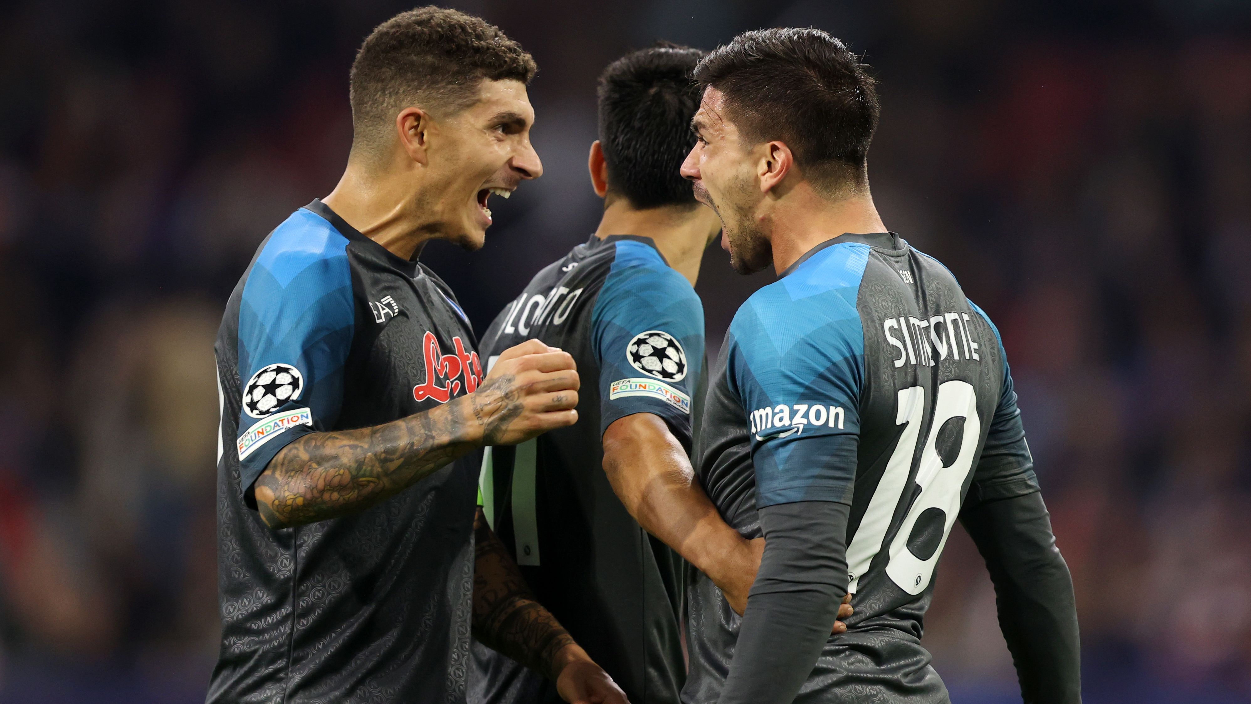 Napoli turned on the style to beat home side Ajax 6-1 on Tuesday. 
