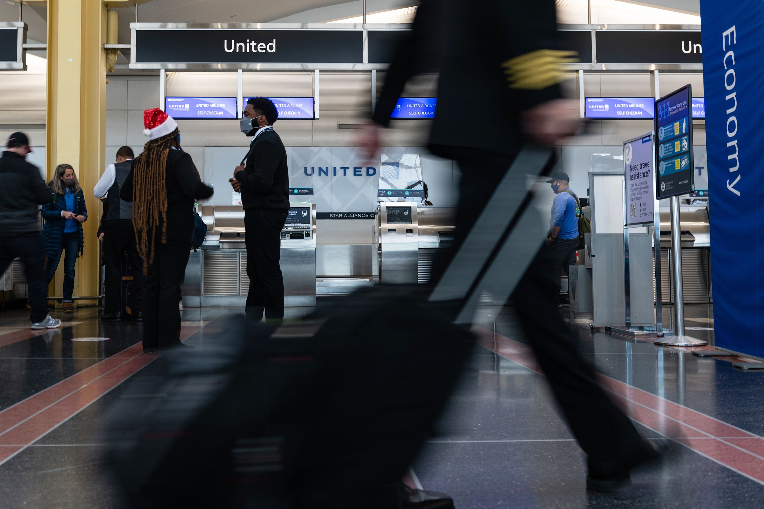 Winter holiday travel: Pounce now on flights or roll the dice?