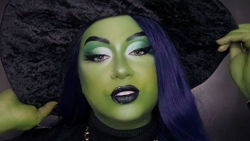 Feedback on my Halloween Clothings - Creations Feedback