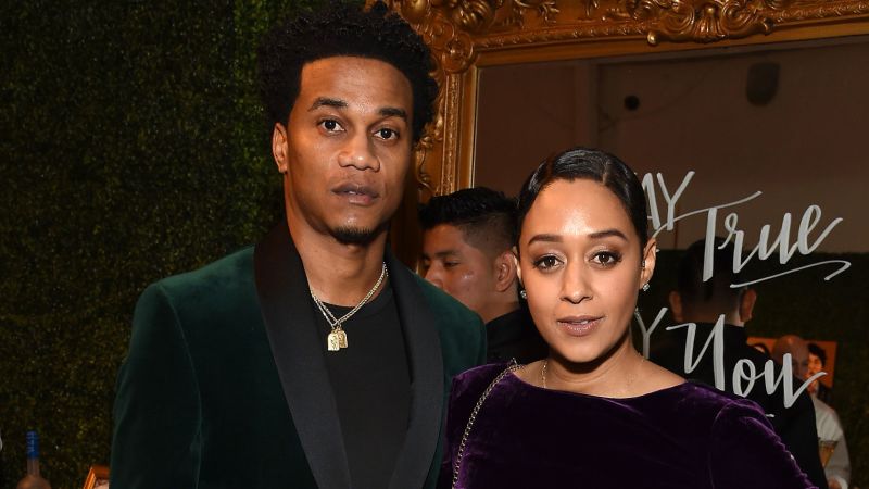 Cory Hardrict refutes speculation he cheated on Tia Mowry as sister Tamera supports her | CNN