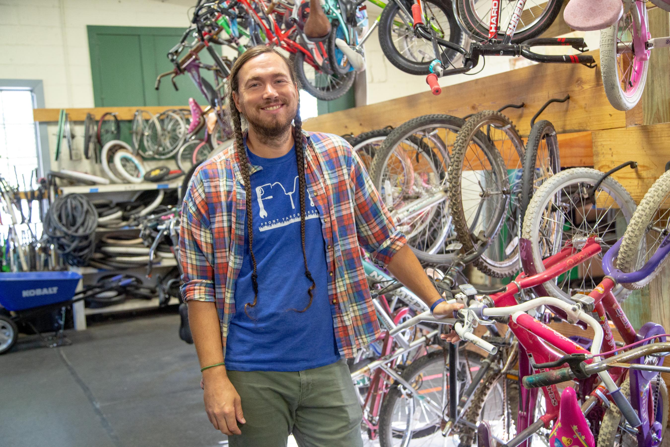 This former history teacher is helping hundreds of kids turn bikes