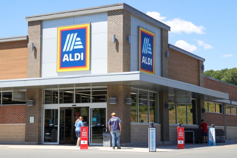 Aldi deals c table