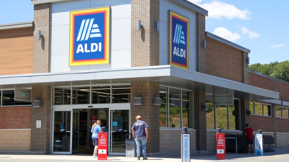 Low-price grocers like Aldi are benefiting as consumers shift their spending to cheaper options.