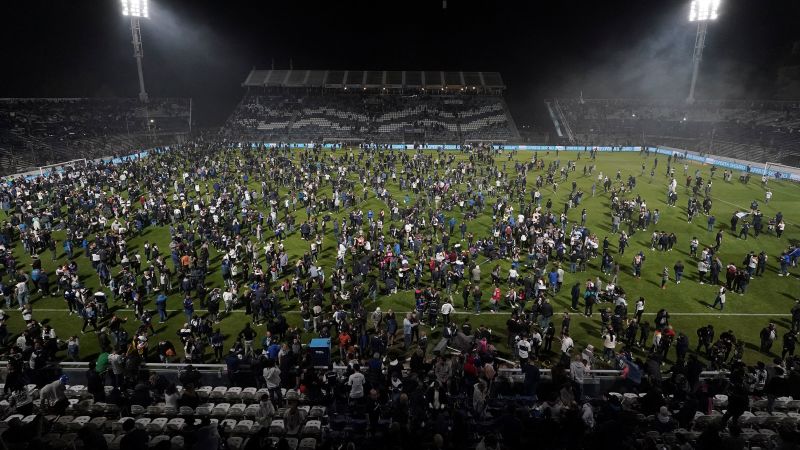 Argentinian soccer fan dies after unrest at stadium | CNN