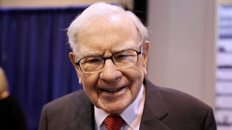Warren Buffett is beating the market this year | CNN Business