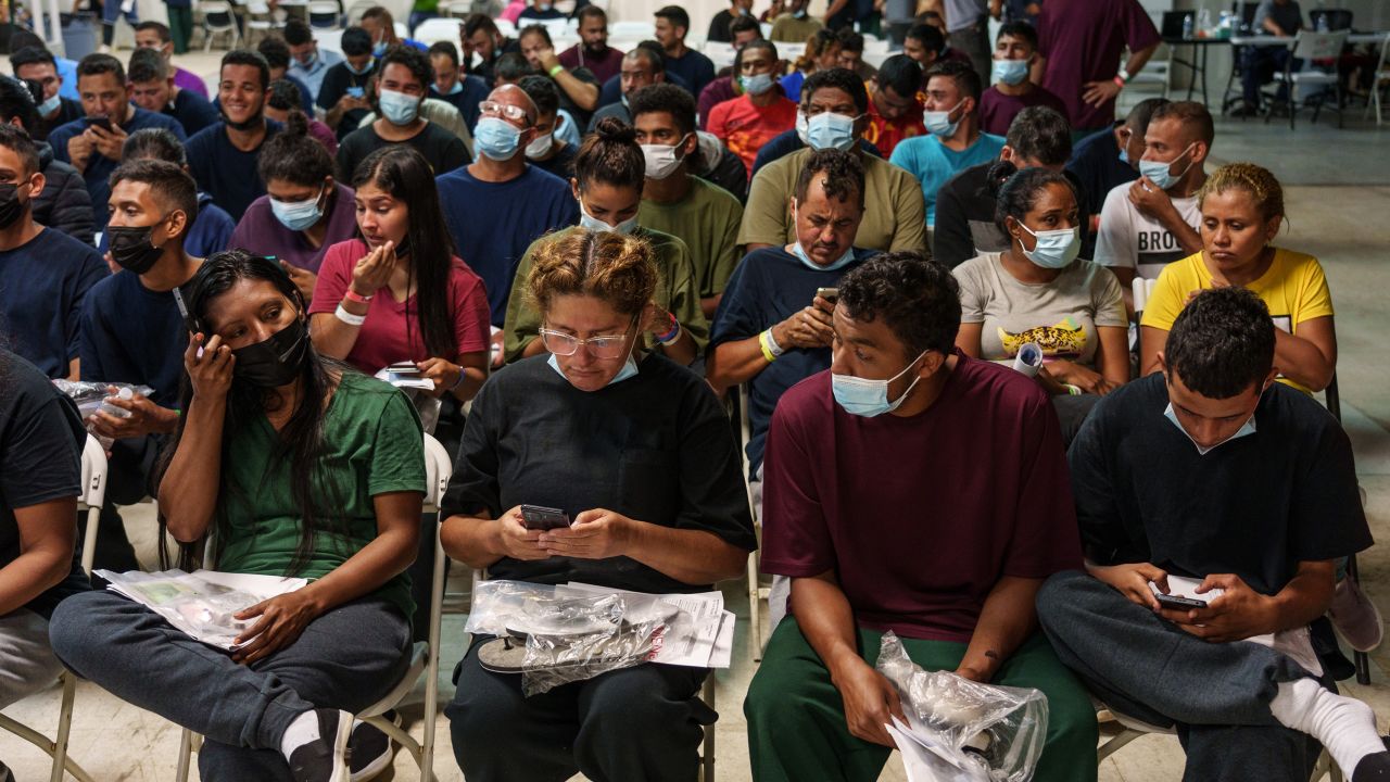 Migrants at a Welcome Center in El Paso, Texas, on September 22, 2022.
