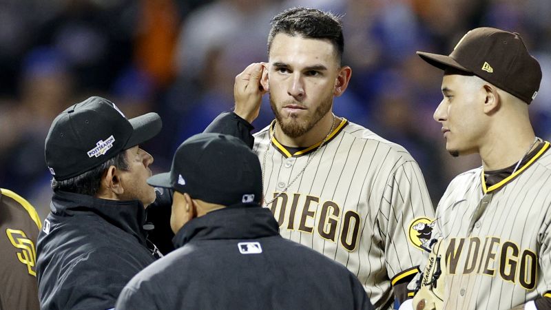 Joe Musgrove subjected to ear probe as the San Diego Padres move onto NLDS after decisive 6-0 win against the New York Mets | CNN