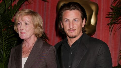 Actress Eileen Ryan, seen here at the 2004 Oscar nominees luncheon with her son, actor Sean Penn, died on Sunday, according to a statement. 
