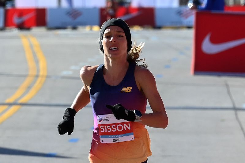 Emily Sisson Set A Record For US Women At The Chicago Marathon | CNN