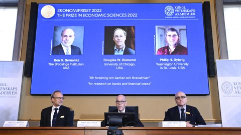 Ben Bernanke, Douglas Diamond and Philip Dybvig pictured at the Royal Swedish Academy of Sciences.