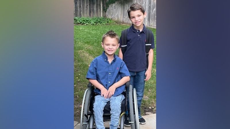 Cooper Roberts: 8-year-old Paralyzed In Highland Park Parade Shooting ...