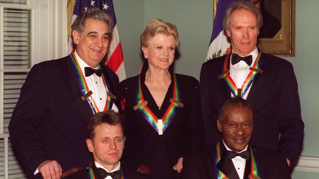 From left, Placido Domingo, Mikhail Baryshnikov, Lansbury, Chuck Berry and Clint Eastwood pose for photos during the Kennedy Center Honors Gala in 2000.