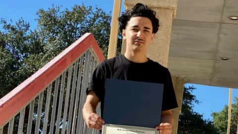 Erik Cantu, 17, is on life support and unresponsive, his family said.