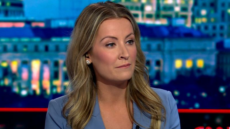 Ex-Trump staffer describes the moment she knew she was going to resign from her job