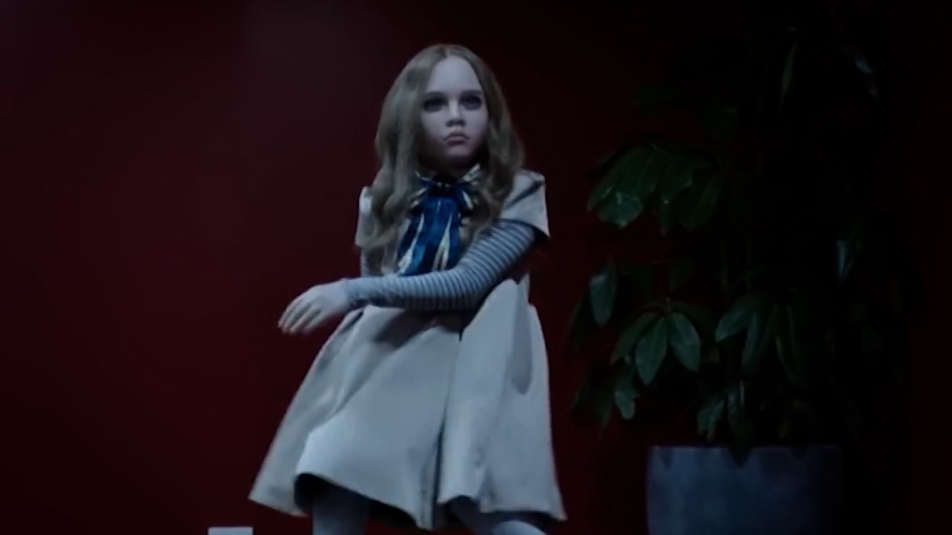 How Do You Make a Scary-Movie Doll?