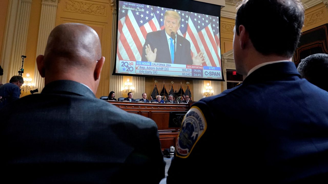 Capitol Police Sgt. Aquilino Gonell and Metropolitan Police Department officer Daniel Hodges, who were both injured defending the US Capitol on January 6, 2021, attend the public hearing of the House select committee on Thursday, October 13.