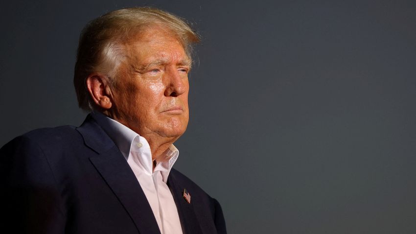 FILE PHOTO: Former U.S. President Donald Trump holds a rally ahead of the midterm elections, in Mesa, Arizona, U.S., October 9, 2022. REUTERS/Brian Snyder/File Photo