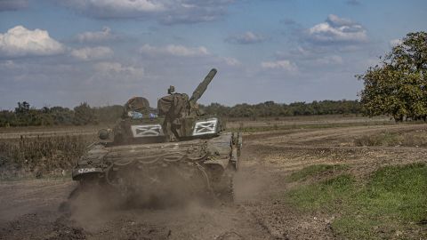 Ukrianin forces are seen taking control of a village on Friday in the Kherson region.