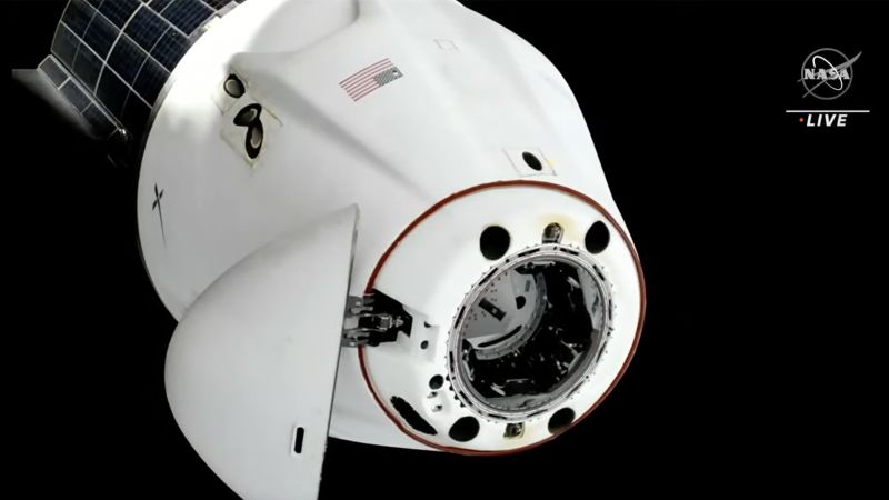 Misiune NASA, SpaceX: astronauții se întorc de la Stația Spațială Internațională Misiune NASA, SpaceX: astronauții se întorc de la Stația Spațială Internațională