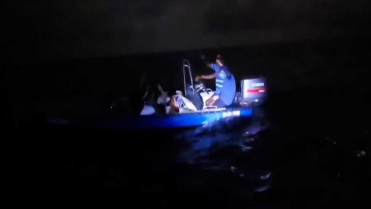 Colombian Coast Guard intercepts a boat of immigrants.