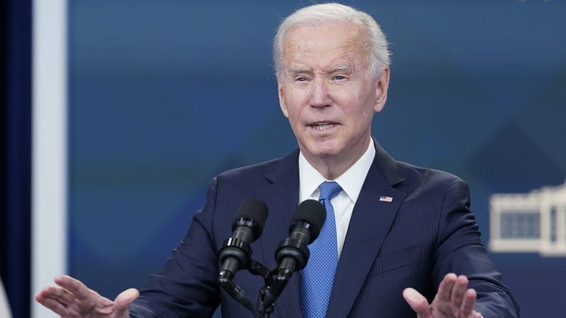 Biden presenta la solicitud de condonación de préstamos estudiantiles