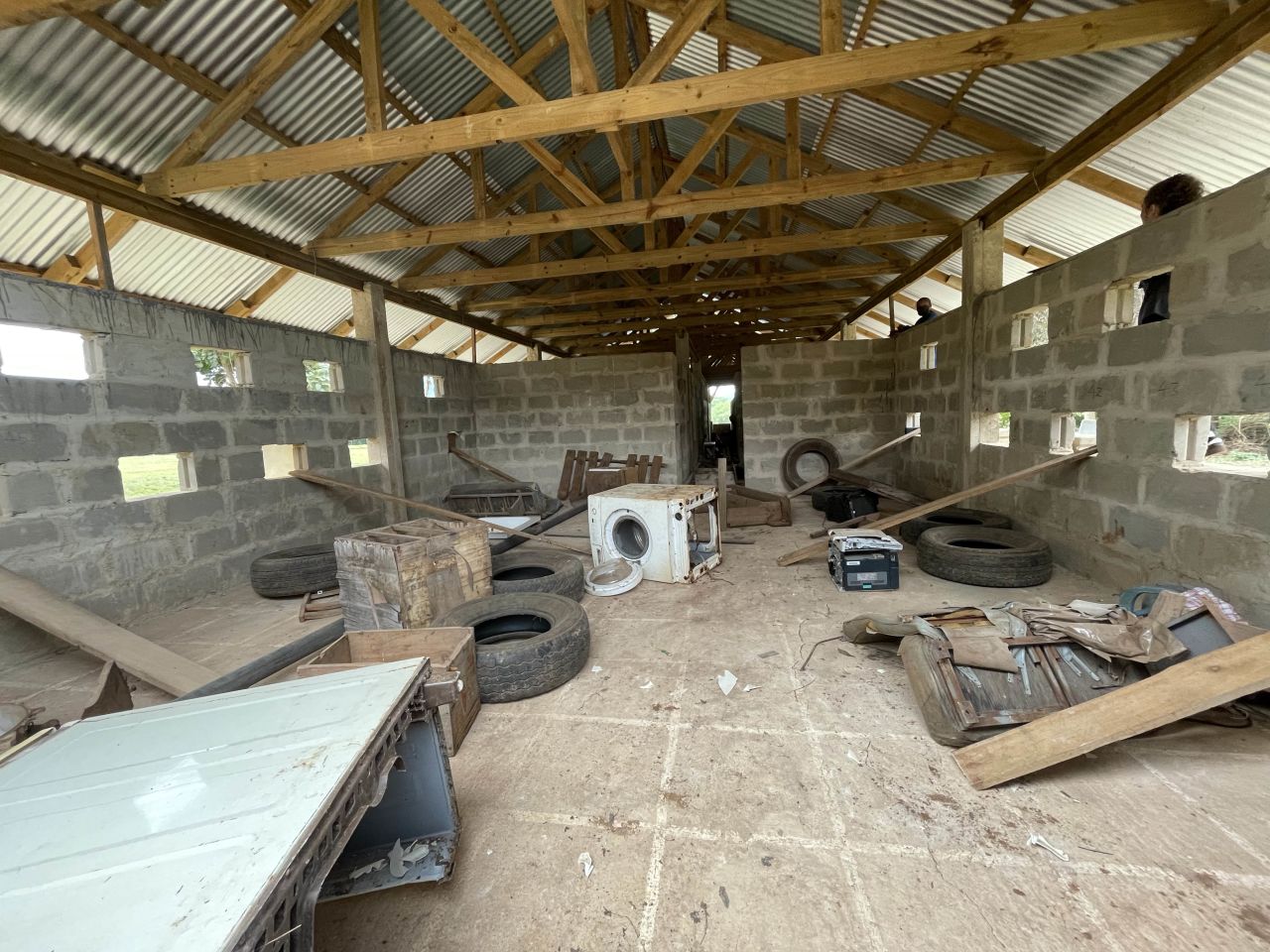 Trainers continue to make the simulated environments more complex, adding more potential distractions, such as industrial sounds, to mimic real emergencies and monitor the rat's responses.