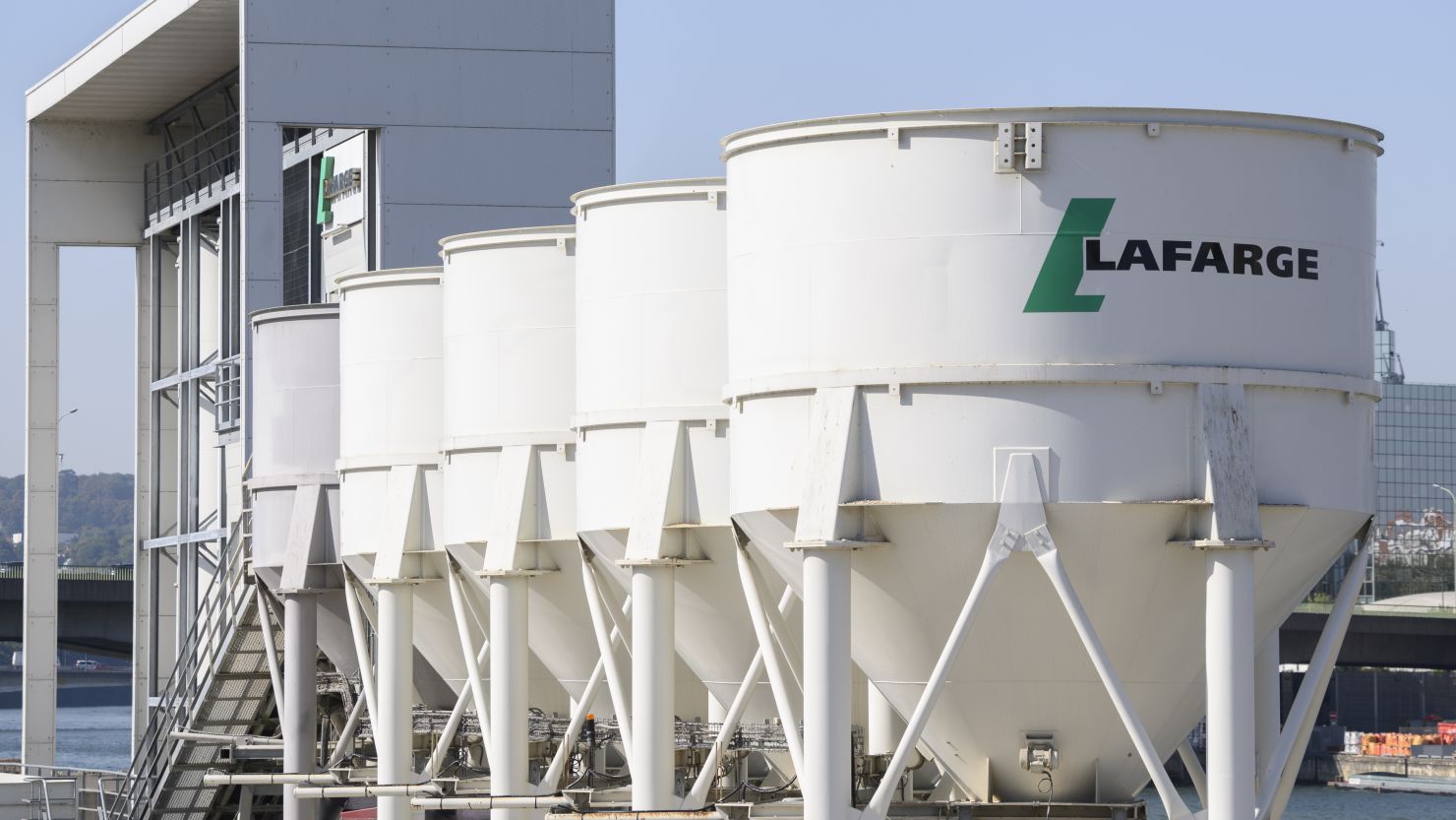 Lafarge cement 0921 FILE RESTRICTED