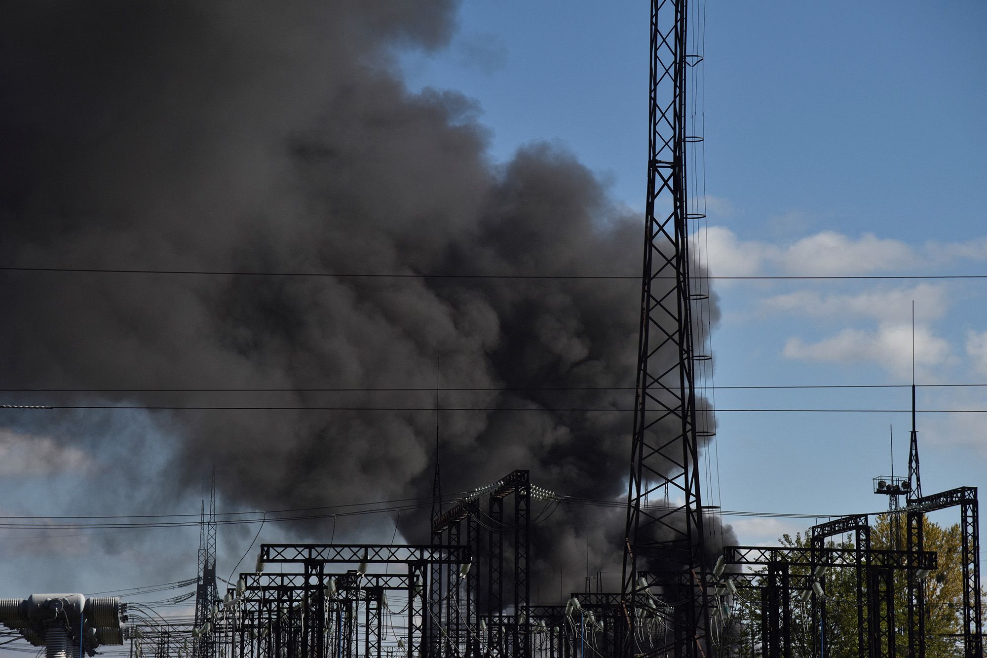 Massive blackouts' as 30% of Ukraine's power stations destroyed in just over  a week | CNN