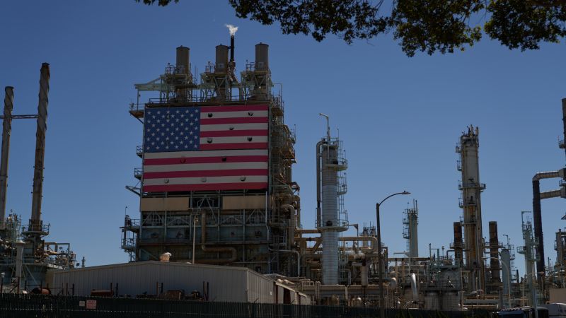 America’s emergency oil stockpile is at a 38-year low but it’s still got firepower left | CNN Business