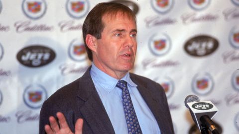 Bill Belichick ลาออกจากตำแหน่งหัวหน้าโค้ชของ New York Jets เพียงหนึ่งวันหลังจากรับตำแหน่งในปี 2000