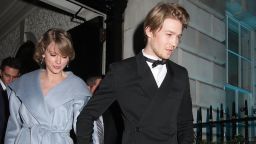 Mandatory Credit: Photo by Blitz Pictures/Shutterstock (10101642b)Taylor Swift and Joe AlwynBritish Vogue Fashion and Film BAFTA party, Annabel's, London, UK - 10 Feb 2019