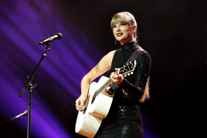 Taylor Swift's 'Midnights' is already breaking records, of course