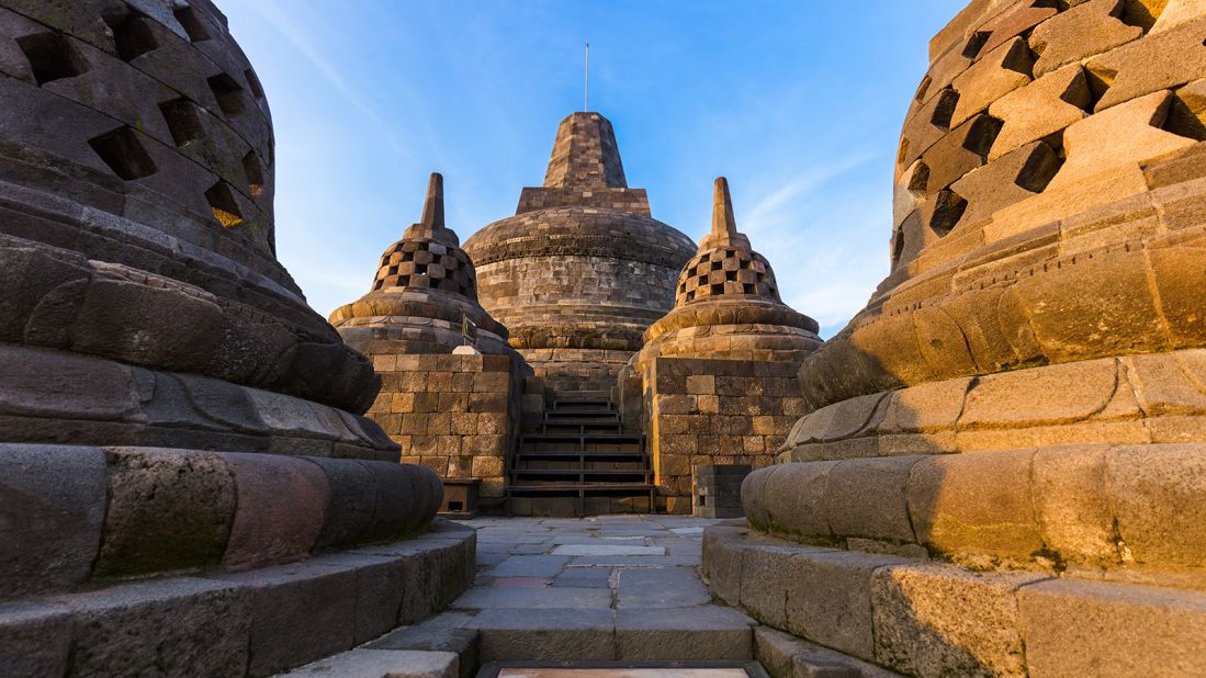 <strong>Best days to visit Borobudur: </strong>Anthropologist Patrick Vanhoebrouck recommends visiting during Waisak Day, an annual three-day Buddhist festival that usually happens in May or June. 