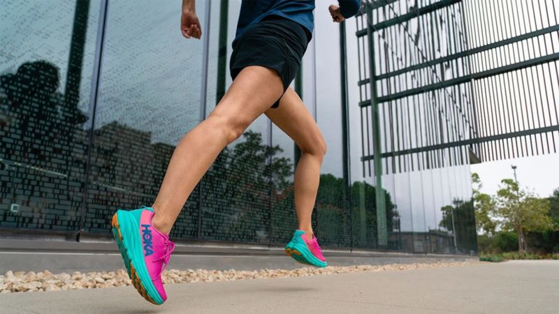 20 vital items essential to training for a marathon | CNN Underscored