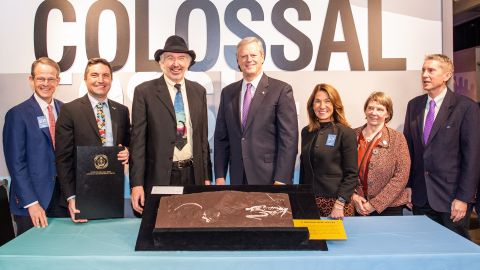 From left to right: Tim Ritchie, president of the Museum of Science; Jack Patrick Lewis, Massachusetts state representative; Mark McMenamin, professor at Mount Holyoke College; Charlie Baker, Massachusetts governor; Karyn Polito, Massachusetts lieutenant governor; and Alfred Venne, professor at the Beneski Museum of Natural History at Amherst College.