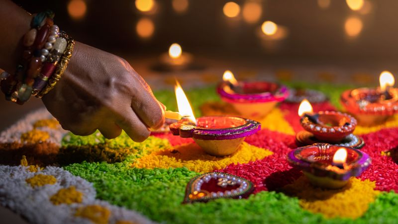 Diwali is having a mainstream moment in the US | CNN Business