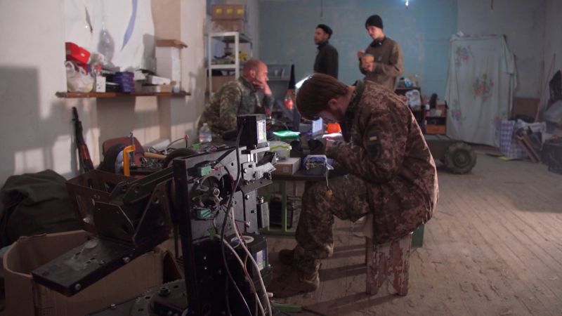 WATCH: CNN reporter goes inside a secret Ukrainian drone workshop | CNN