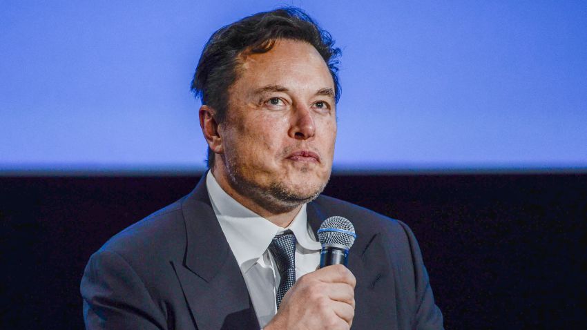 Tesla CEO Elon Musk looks up as he addresses guests at the Offshore Northern Seas 2022 (ONS) meeting in Stavanger, Norway on August 29, 2022. - The meeting, held in Stavanger from August 29 to September 1, 2022, presents the latest developments in Norway and internationally related to the energy, oil and gas sector. - Norway OUT (Photo by Carina Johansen / NTB / AFP) / Norway OUT (Photo by CARINA JOHANSEN/NTB/AFP via Getty Images)