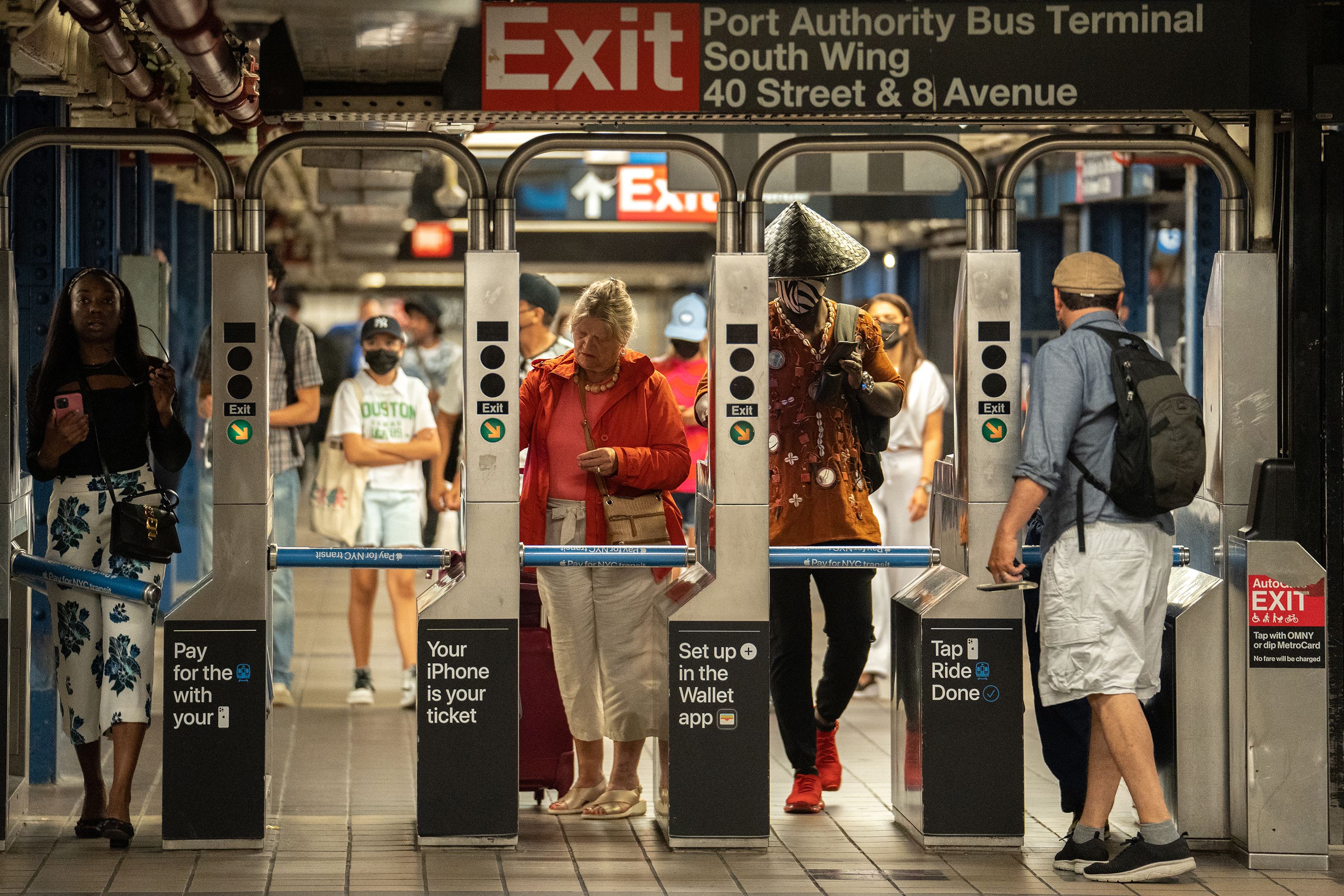 New York City choking death revives debate over subway crime