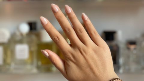 Mani Muse Perfectly Pressed Gel Manis in All Damn Daisy