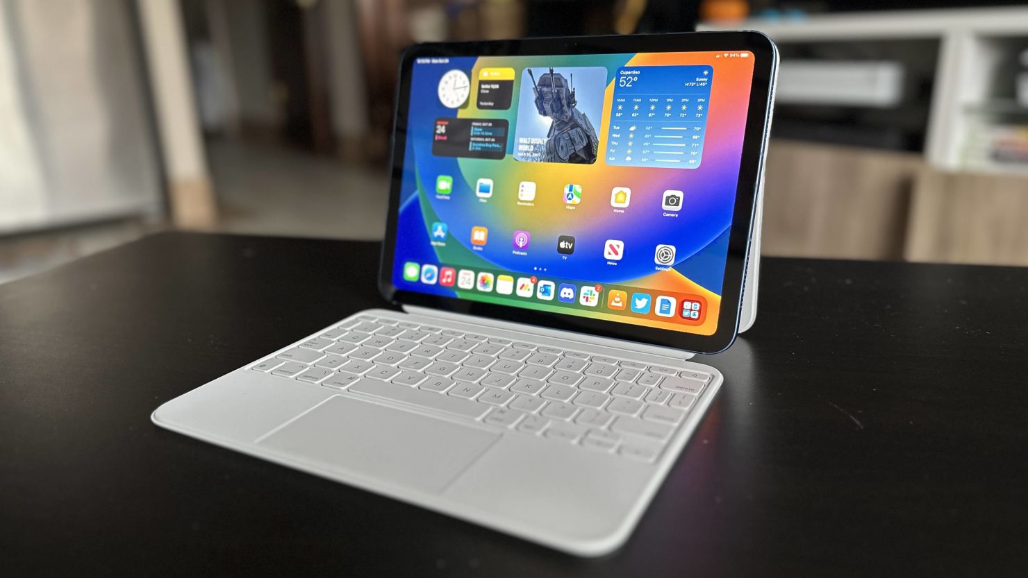 Compared: Apple's Magic Keyboard versus Smart Keyboard Folio for iPad