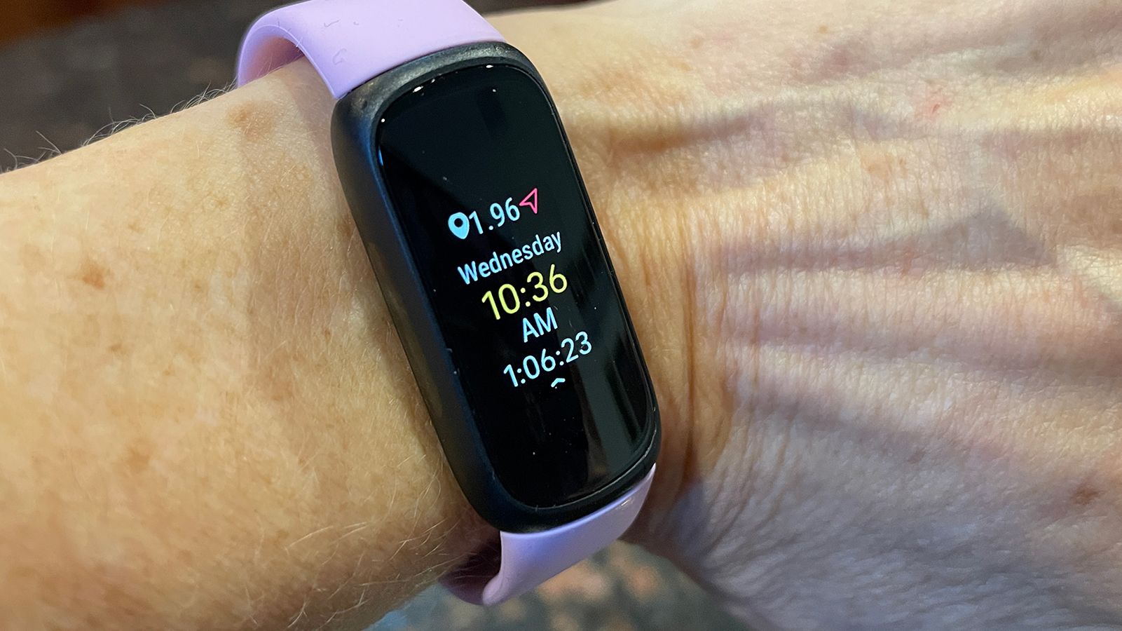 Fitbit Heart Monitors & Fitness Trackers FB203BK Videos
