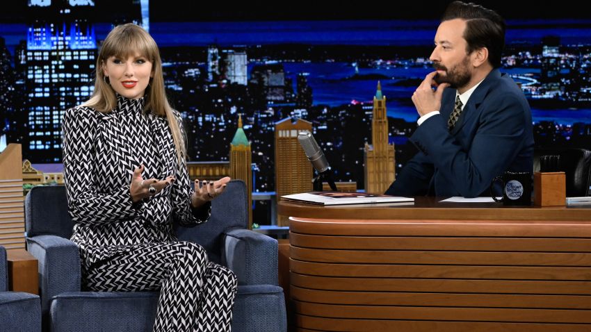 THE TONIGHT SHOW STARRING JIMMY FALLON -- Episode 1731 -- Pictured: (l-r) Singer-songwriter Taylor Swift during an interview with host Jimmy Fallon on Monday, October 24, 2022 -- (Photo by: Todd Owyoung/NBC via Getty Images)