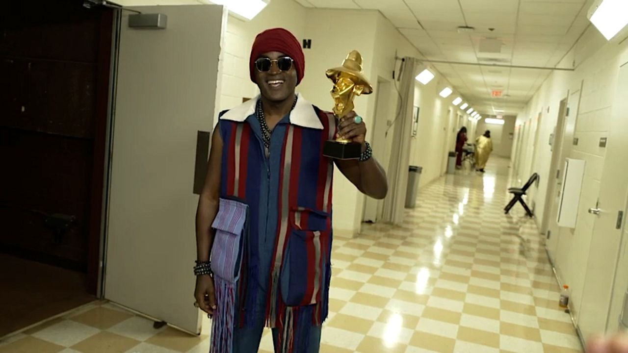 During the show, there was a range of emotions backstage. Singer Ibejii said he was "moved beyond words" after winning the Best Alternative Album category. He described it as the most "shocking" and "unanticipated" experience.