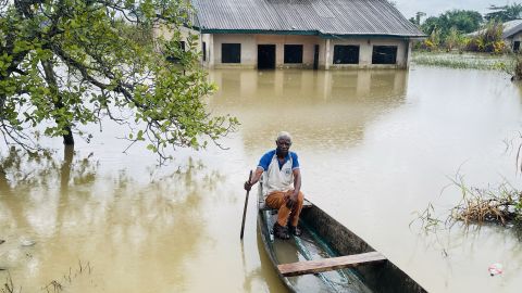 Aniso Handy tetap berada di rumahnya di Odi, di Negara Bagian Bayelsa Nigeria.